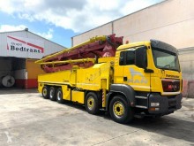 Camión hormigón bomba de hormigón usado MAN TGA 41.480