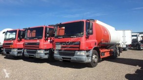 Camión cisterna DAF CF75 310