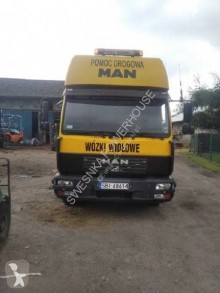 Ciężarówka do transportu sprzętów ciężkich używana MAN