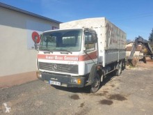 Mercedes tautliner truck 914