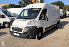Camion Peugeot Boxer 2,2L HDI 130 CV furgone usato