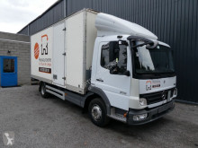 Camion fourgon Mercedes Atego 918