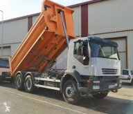 Teherautó Iveco Trakker AD 260 T 44 használt billenőkocsi