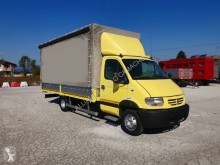 Utilitaire savoyarde Renault Master 150 DCI