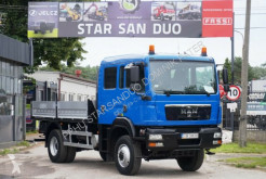Ciężarówka platforma burtowa MAN TGM/S 13.240 BL 4x4 7 Sitzer DOKA