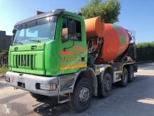 Camion béton toupie / Malaxeur Astra