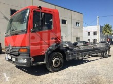 Teherautó Mercedes Atego 917 használt alváz