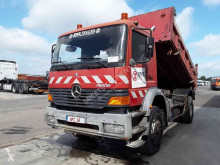 Camion benne Mercedes Atego 1828