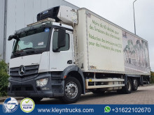 Camião Mercedes Antos 2536 frigorífico mono temperatura usado