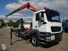 MAN TGS 26.320 Abrollkipper+PK18002 3xhydr Funk 6x2 portacontenedor de cadenas usado