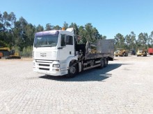 Camión portamáquinas MAN TGA 26.360
