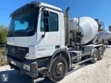 Camion betoniera cu rotor/ Malaxor Mercedes Actros 3332