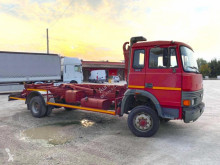 Iveco 115 17 SCARRABILE truck used hook arm system