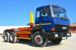 Caminhões Iveco 330 30 SCARRABILE MEZZO D’OPERA poli-basculante usado