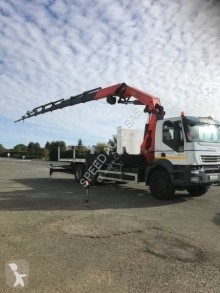 Camion plateau Iveco