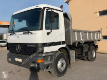 Camión volquete volquete trilateral usado Mercedes Actros 2031