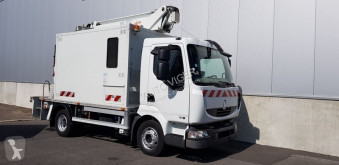 Camion nacelle Renault Midlum