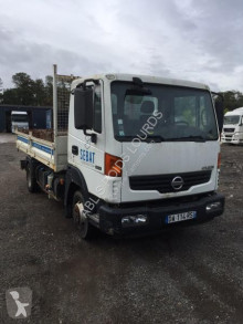 Camión Nissan Atleon 80.14 volquete usado