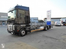Camion BDF occasion Renault Magnum 460