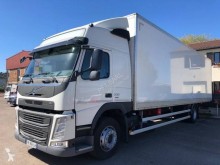 Camion fourgon Volvo FM 330