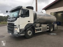 Камион цистерна за превоз на храни втора употреба Volvo FM 330
