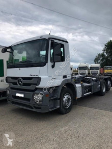 Mercedes Actros 2548 Gancho portacontenedor usado