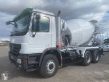 Camion betoniera cu rotor/ Malaxor Mercedes Actros 3332