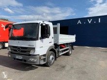 Camion polybenne Mercedes Atego 1318