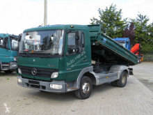 Camion tri-benne Mercedes Atego Meiller