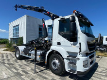 Kamión hákový nosič kontajnerov Iveco Stralis