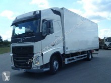 Camion Volvo FH 460 Globetrotter furgon second-hand