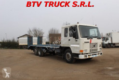 Camion Volvo FL FL 10 CARRELLONE MOTR. 3 ASSI DOPPIA RAMPA IDRAULI porte engins occasion