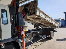 Camion tri-benne occasion Volvo FL6 15