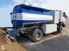 Camion Nissan M 110.150 citerne produits chimiques occasion
