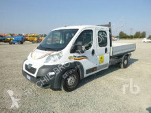 Camion plateau Peugeot Boxer