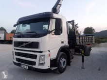 Camión volquete volquete trilateral Volvo FM 400