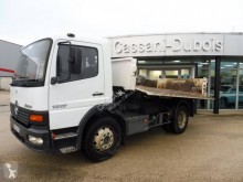 Camion bi-benne Mercedes Atego 1317