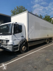 Camion Mercedes Atego 1218 fourgon occasion