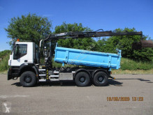 Camion benne Iveco Trakker