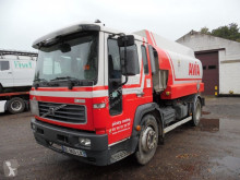 Camion Volvo FL6 citerne occasion