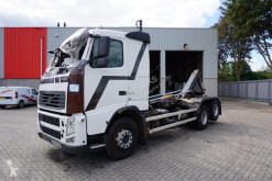 Volvo FH13 truck damaged hook arm system