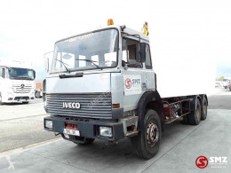 Teherautó Iveco 330.36 használt billenőkocsi