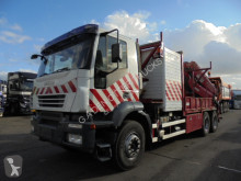 Camion Iveco Trakker cassone usato