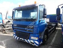 Camion porte containers DAF 85.38