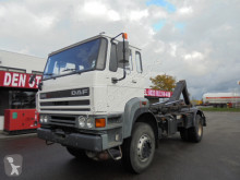 Camión DAF FAV 23OO TURBO Gancho portacontenedor usado
