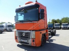 Camião Renault AE chassis usado
