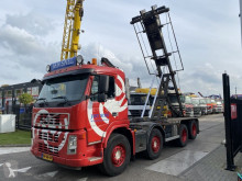 Грузовик контейнеровоз Volvo FM13