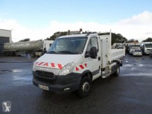 Camion tri-benne Iveco Daily 70C17