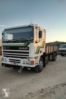 Camion DAF 95 ATI 430 plateau ridelles occasion