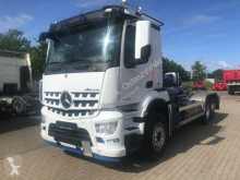 Camion multibenne Mercedes Arocs 2546 Abrollkipper HIAB XR21S Klima AHK l.A